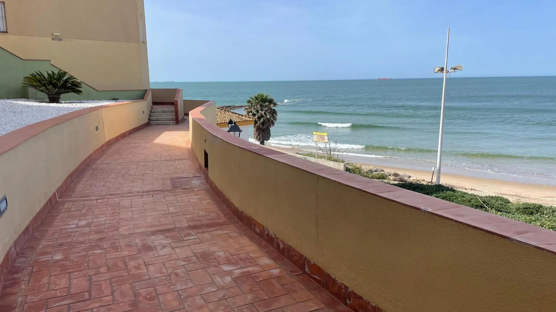 Apartment Primera Linea Playa El Manantial El Puerto de Santa Maria Spain